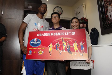 NBA中国赛球票8月8日开售 巴恩斯亲自送票